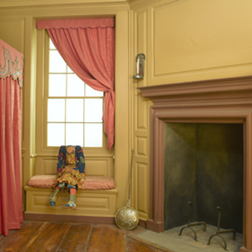 Yinka Shonibare MBE: Seated Girl (Trippe House Bedchamber)